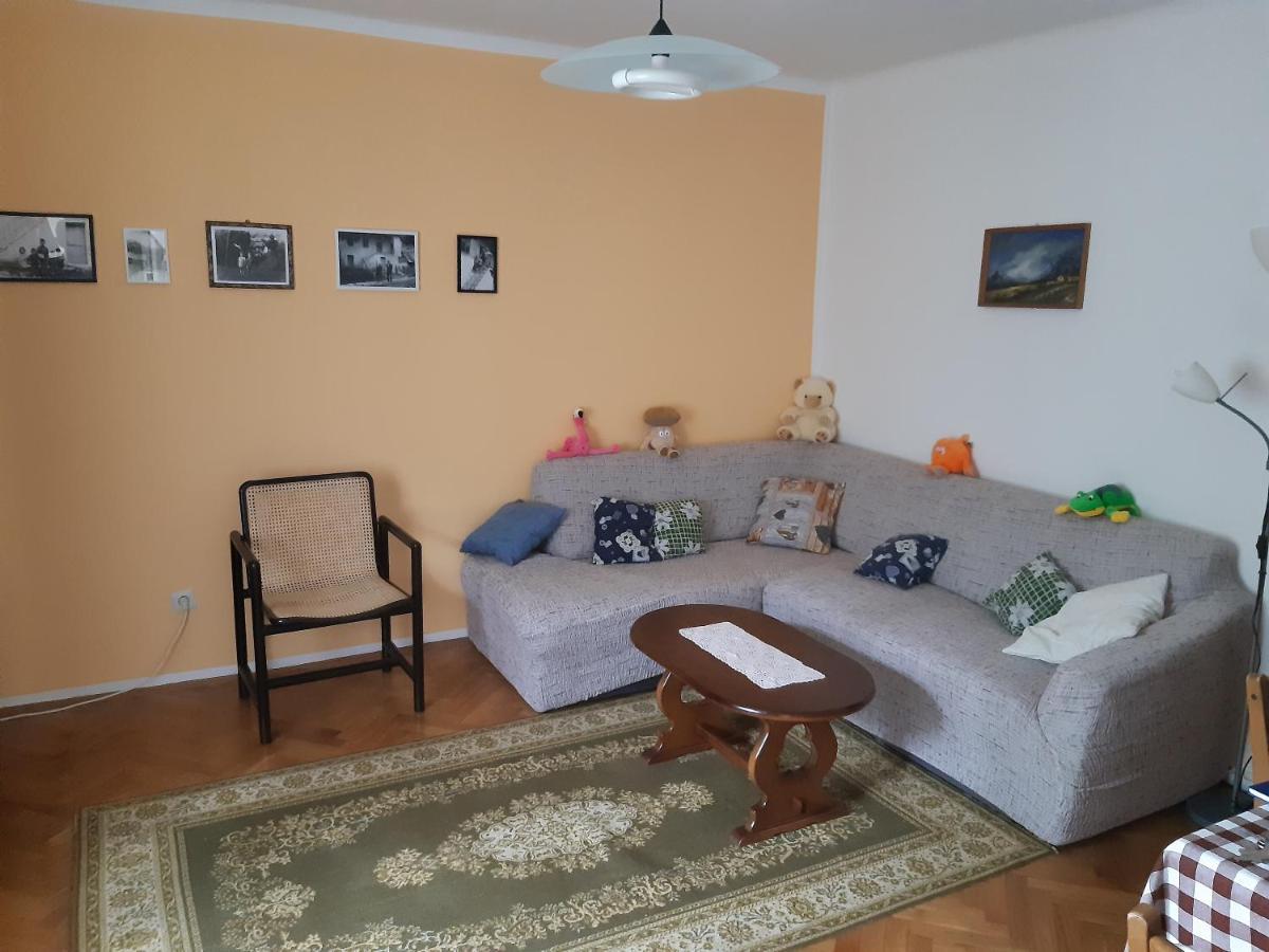 הוילה בובק Peaceful Old House מראה חיצוני תמונה